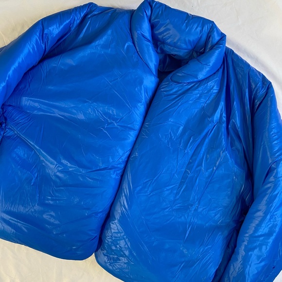 Yeezy x Gap Round Puffer Jacket - Picture 4 of 15